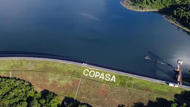 Itaúsa, GIC e Equipav fazem proposta para comprar a Copasa, dizem fontes