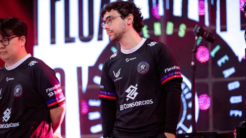 FX Momochi afirma que pode vencer qualquer adversário no CBLOL 2026