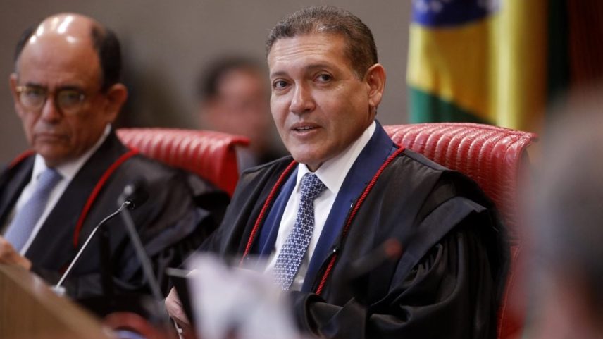 Kassio Nunes Marques assume comando do TSE nesta terça-feira