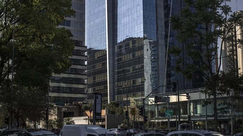 ARX aposta na troca de governo com visão arrojada na bolsa