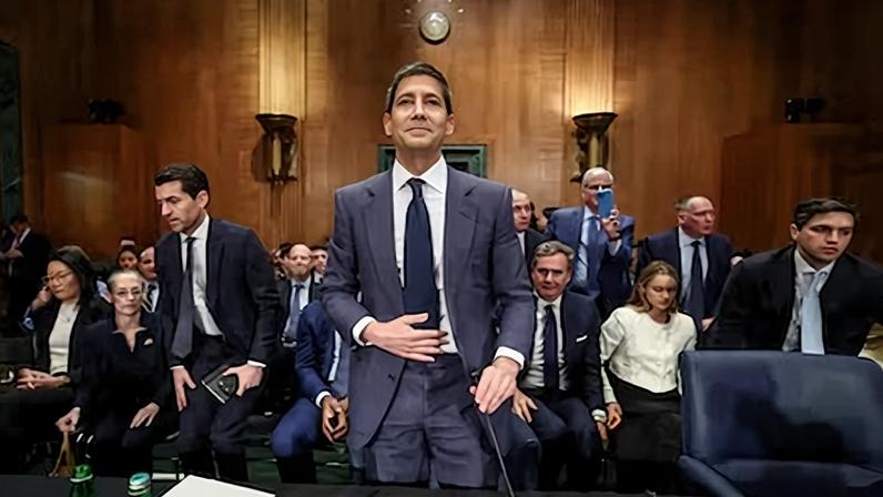 Kevin Warsh é nomeado presidente da Reserva Federal com aval do Senado
