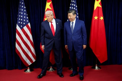 Chineses comentam visita de Trump e criticam início de guerras