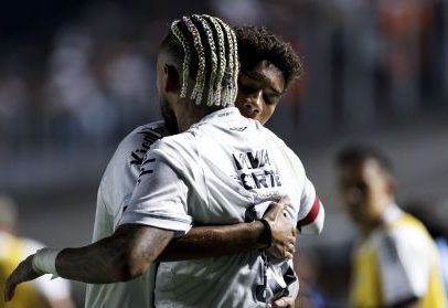 Campeão mundial classifica tapa de Neymar em Robinho Jr. como pior que soco
