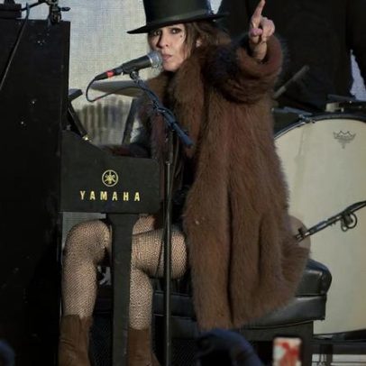 Linda Perry diz que Green Day a dispensou como produtora após reação de fãs
