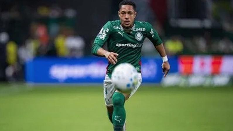 Vitor Roque, atacante do Palmeiras