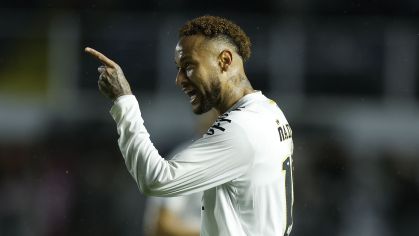 Neymar prevê Brasil campeão e faz gol na final de 2026