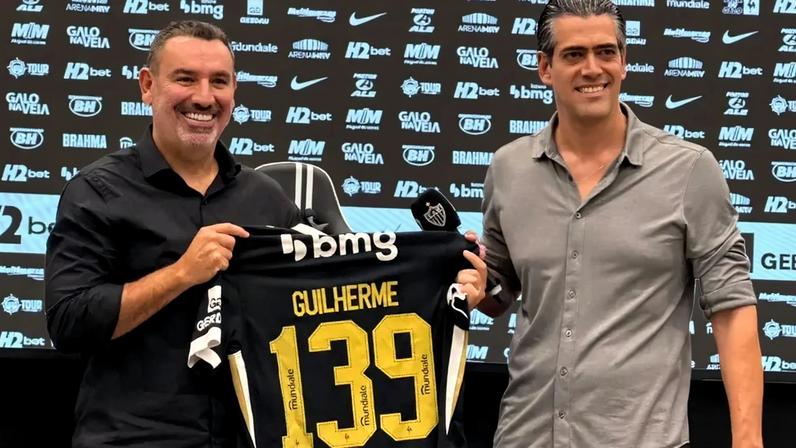 Guilherme apresentado no Atlético (Foto: Artur Henrique / Lance!)