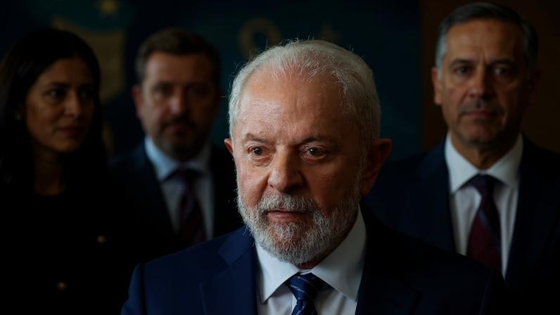 Lula amplia vantagem de 7 pontos sobre Flávio Bolsonaro após caso Vorcaro