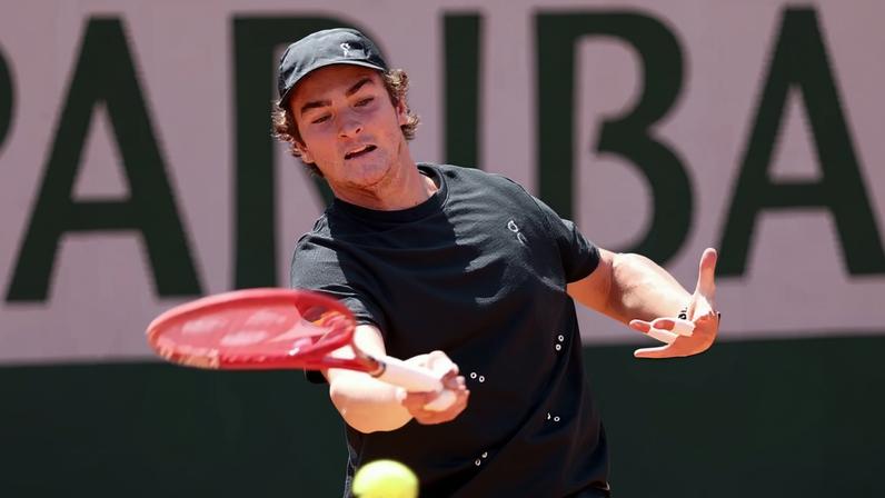 João Fonseca em treino em Roland Garros (Foto: Dan Istitene)