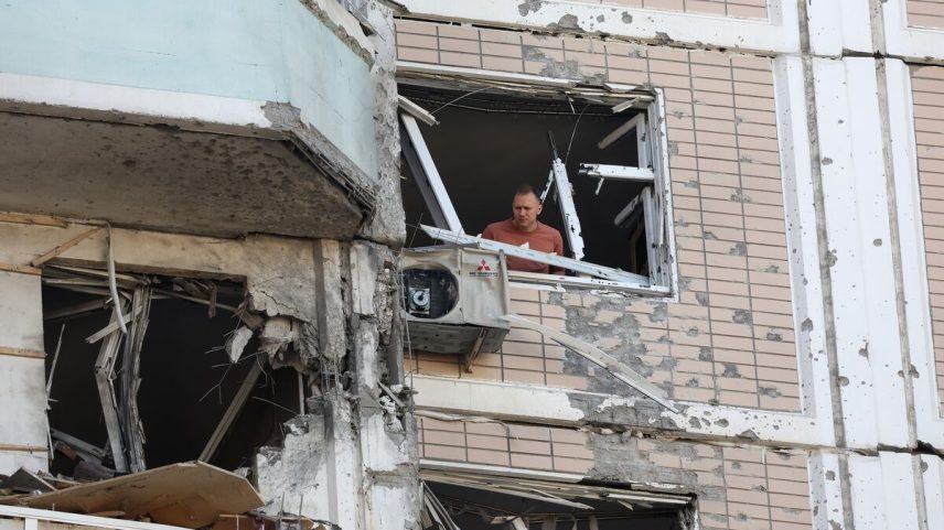 Ucrânia reage com ataque a Moscou após bombardeios russos e trégua efêmera