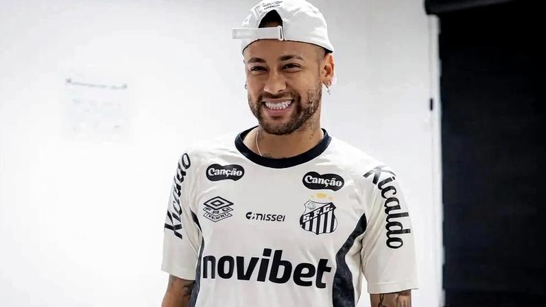 Neymar faz discurso no Santos após convocação e agradece apoio