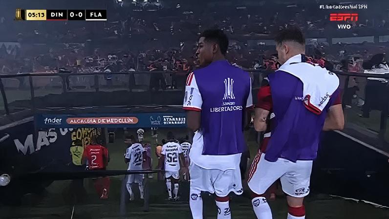 Imagens da confusão entre Independiente Medellín e Flamengo pela Copa Libertadores