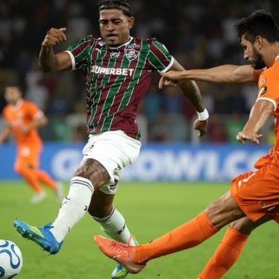 Savarino marca, mas La Guaira empata com o Fluminense