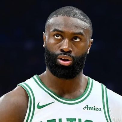 Jaylen Brown critica jogadores que simulam faltas na NBA