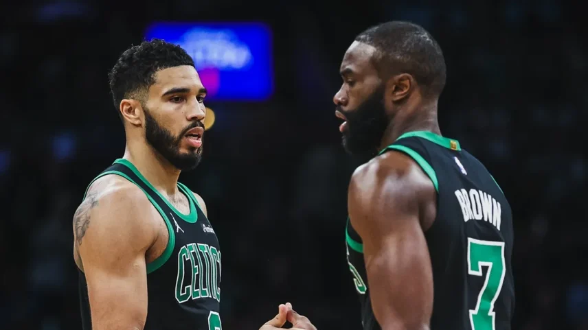Era uma vez? Após o Boston Celtics não partir para ano sabático, o time competiu e acabou sendo eliminado na primeira rodada dos playoffs. E agora? Vai partir para trocas? O que ainda pode oferecer? Como o mercado vai receber, sabendo que Boston não possui tantos atrativos como antes? Clique nas setas para ver.