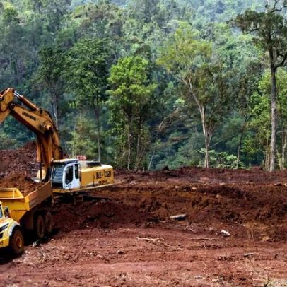 Cuba enfrenta impactos significativos da ofensiva dos EUA contra mineração