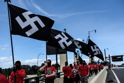 Marcha de neonazis celebrada en septiembre de 2023 en Orlando (Florida, EE UU).