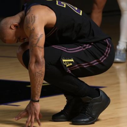 Times que varreram LeBron nos playoffs foram campeões