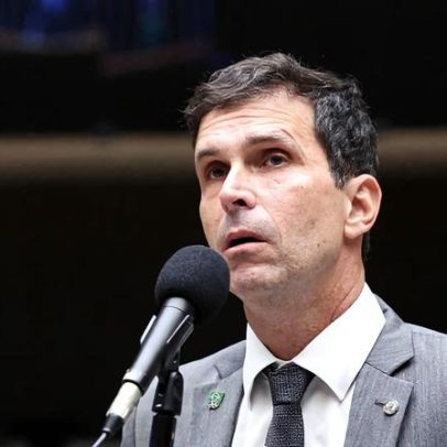 Deputado critica Centrão por votos no Conselho de Ética