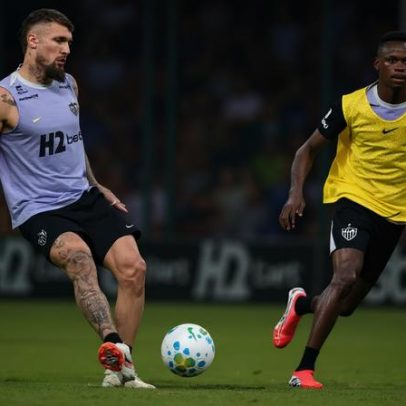 Domínguez avalia opções para escalar o Atlético contra o Vasco