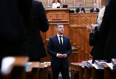 Péter Magyar assume como primeiro-ministro da Hungria e fala mudança de sistema