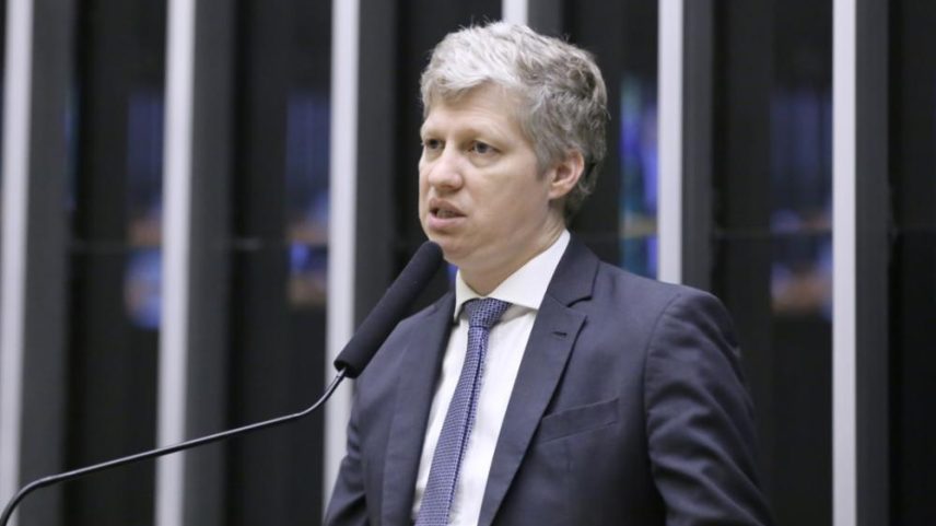 Deputados que votaram contra o fim da escala 6×1