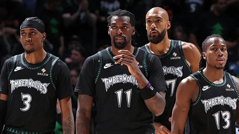 Presidente do Timberwolves avalia o time de forma firme