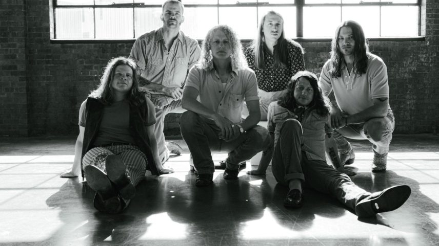 Read Southall compõe música sobre perda da fazenda familiar e salvação do futuro