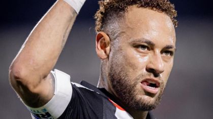 Jornal critica fase de Neymar e aponta crise no Santos