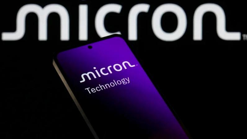 Micron entra para o clube de US$ 1 trilhão após alta de 18%