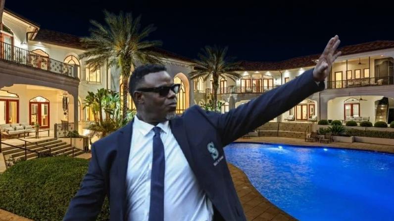 George Kenneth Griffey Jr. está no Hall da Fama do Baseball, onde entrou em meados de 2016 com 99,3% dos votos dos membros da associação, percentual que foi o mais alto da história à época