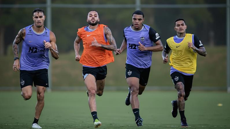Domínguez tem opções para escalar Atlético diante do Mirassol