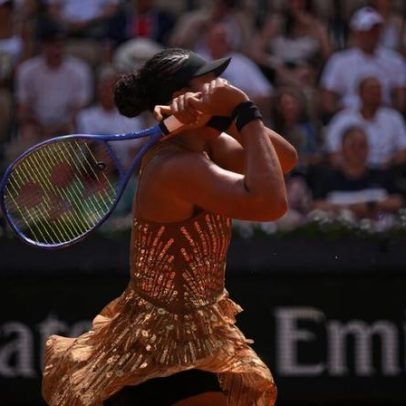Osaka vence em três sets e avança às oitavas de Roland Garros pela 1ª vez