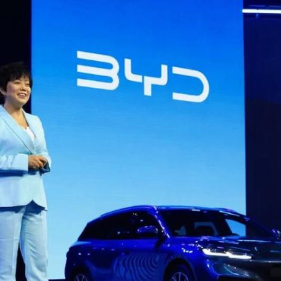 BYD negocia compra de fábricas ociosas da Stellantis e rivais na Europa