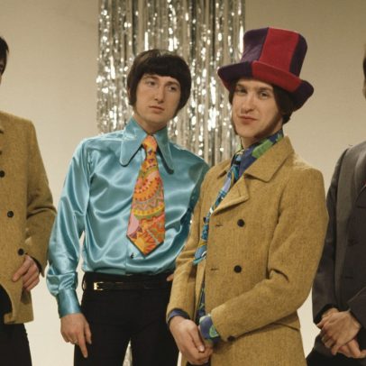 Dois fãs obcecados pela Kinks escrevem livro exaustivo que irrita Ray Davies