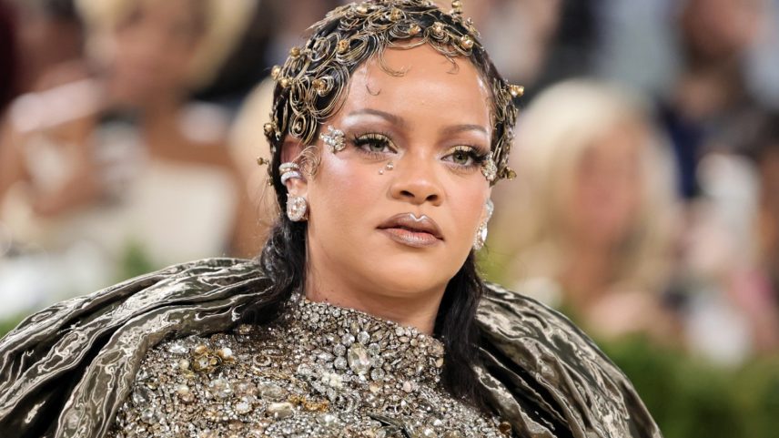 Suspeito de tiroteio com Rihanna contesta avaliação de competência do advogado