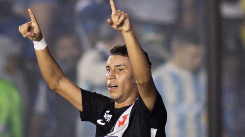 Johan Rojas comemora seu primeiro gol marcado pelo Vasco (Foto: Matheus Lima/Vasco)