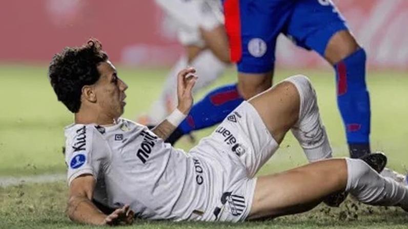 Santos empata com o San Lorenzo e fica na lanterna da Sul-Americana