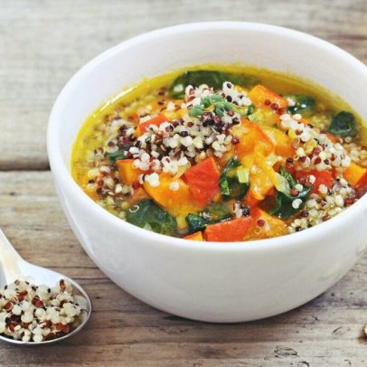 Sopas ricas em proteínas: 4 receitas para começar a semana