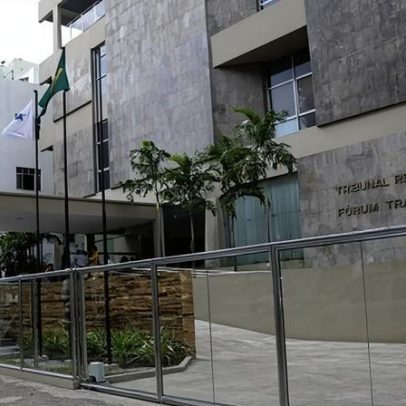 Justiça condena advogadas por uso de comando oculto de IA para induzir sentença