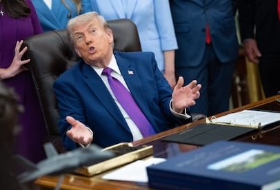 Trump diz que cessar-fogo com Irã está agonizando