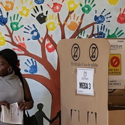 Colômbia chega às eleições com o espelho de 2022 à frente