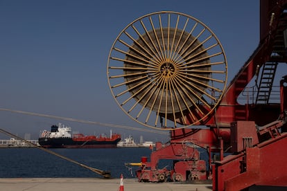 Emiratos Árabes Unidos duplicam a capacidade da única alternativa a Ormuz