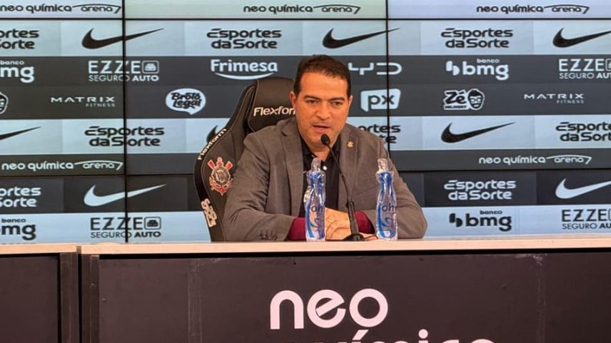 Paz critica decisão do árbitro em lance polêmico do Corinthians com o VAR