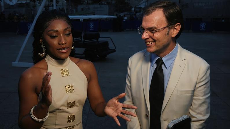 Tino Marcos e Erika Januza apresentam a convocação da Seleção Brasileira (Foto: Márcio Iannacca/Lance!)