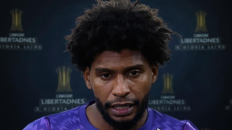 Hugo Souza pede desculpas por erro que levou à derrota do Corinthians