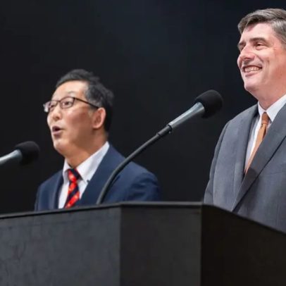 Japão: 100 pessoas se convertem ao cristianismo após encontro com Will Graham