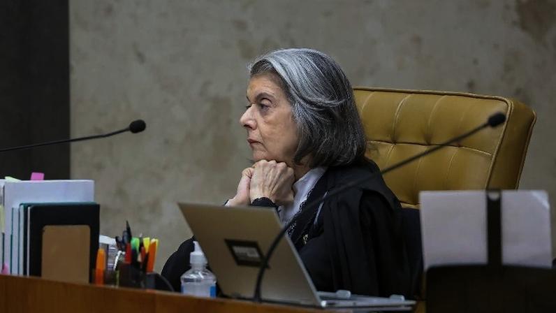 Cármen vota contra mudança que reduz tempo de inelegibilidade