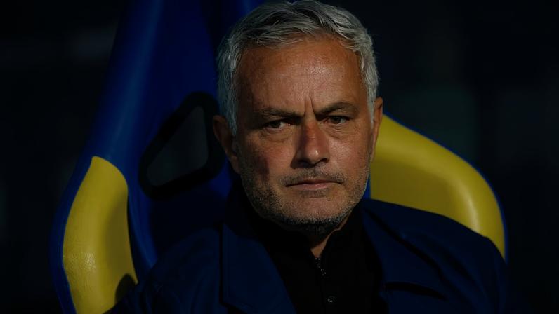 Mourinho no Real: desafios, dinâmica Vini Jr. x Mbappé e vestiário