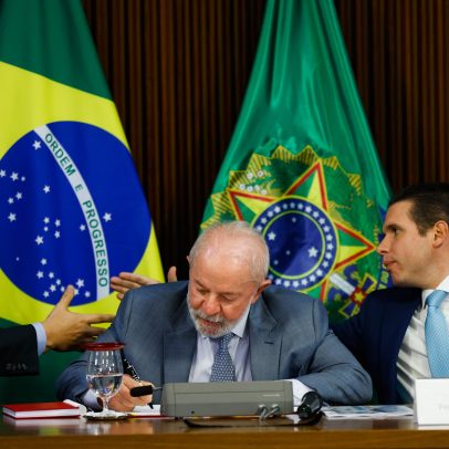 Governo encerra a taxa das blusinhas após derrotas no Congresso